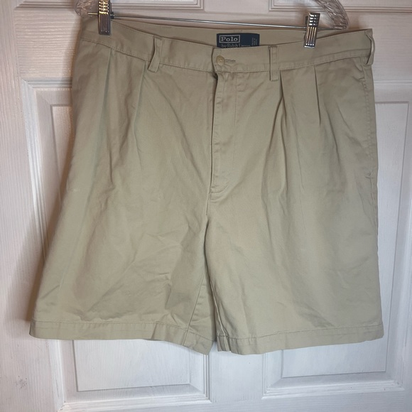 Ralph Lauren POLO by Ralph Lauren TYLER SHORT Two-pleat chino shorts, short pants, men's size W33 cotton ivory Vintage Second Hand